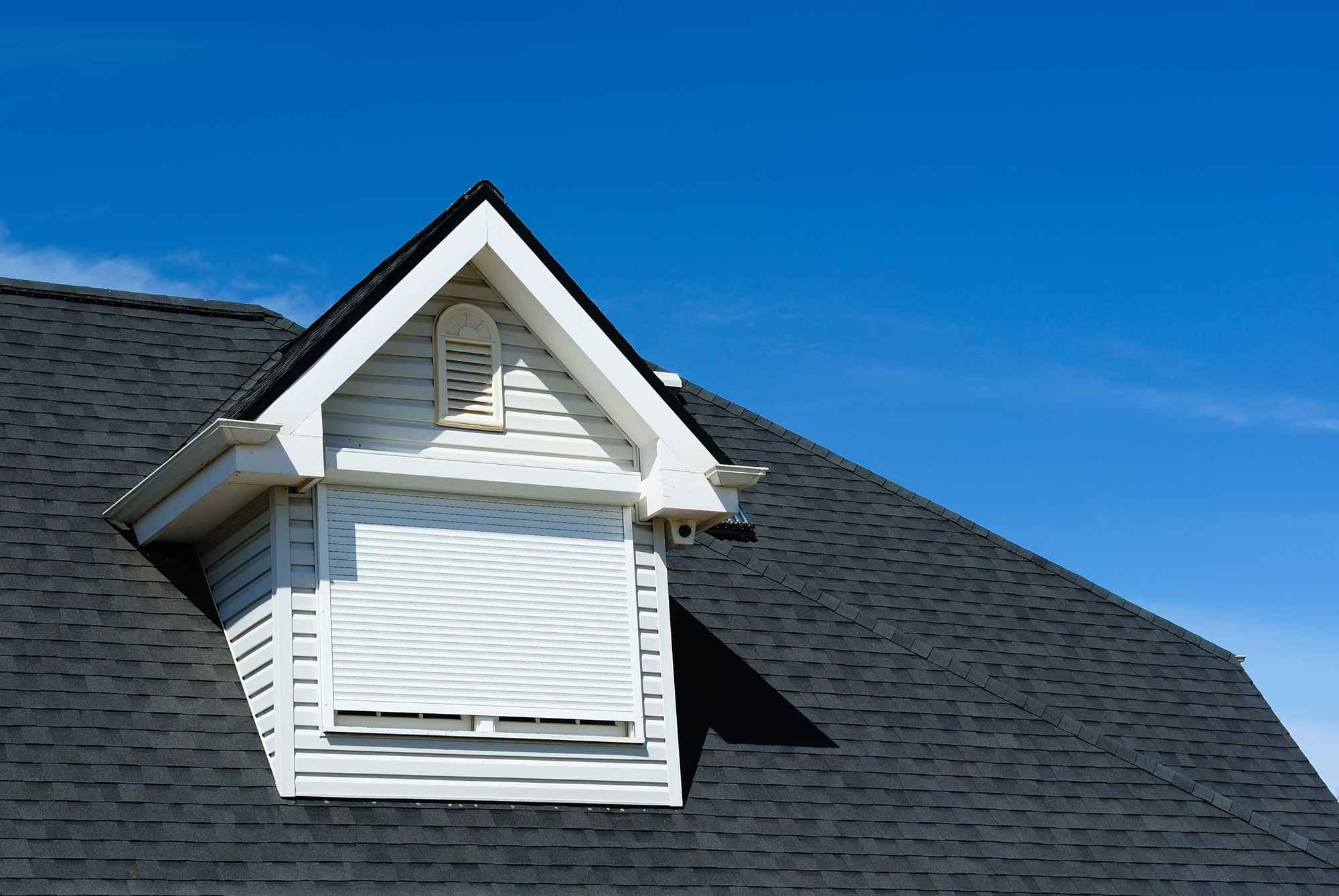 how to choose a shingle color